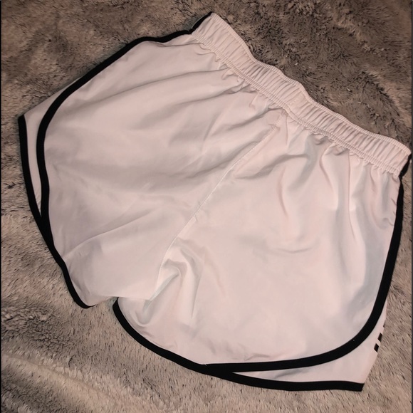 COPY - white nike dri-fit shorts - Picture 2 of 5